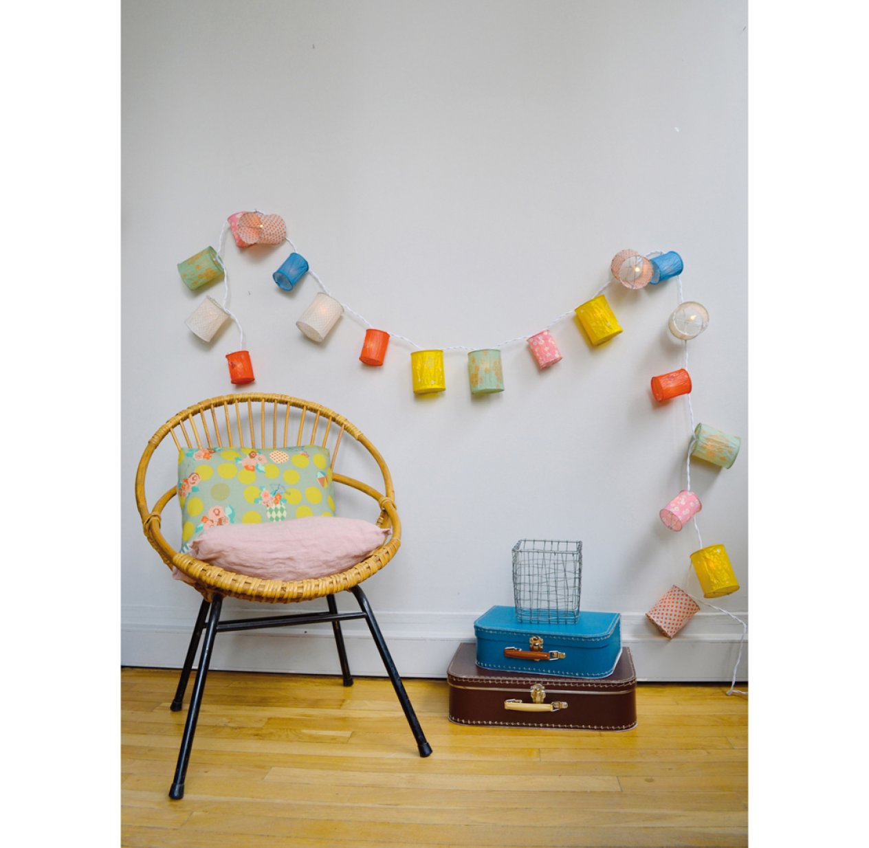 Guirlande lumineuse lampions Summer Mimilou pour chambre enfant - Les  Enfants du Design