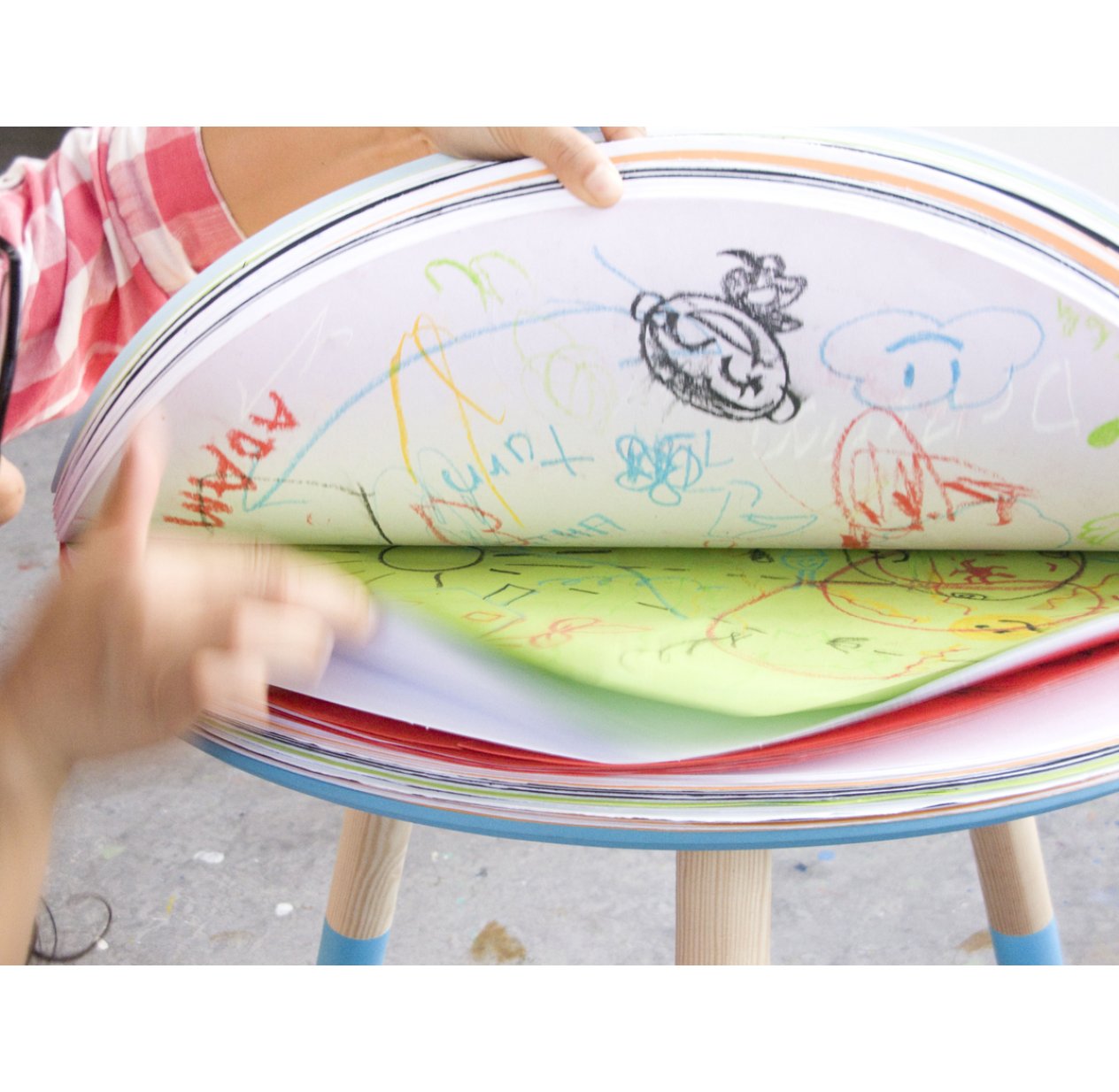 Table à dessin Come & Draw Tian Tang pour chambre enfant - Les